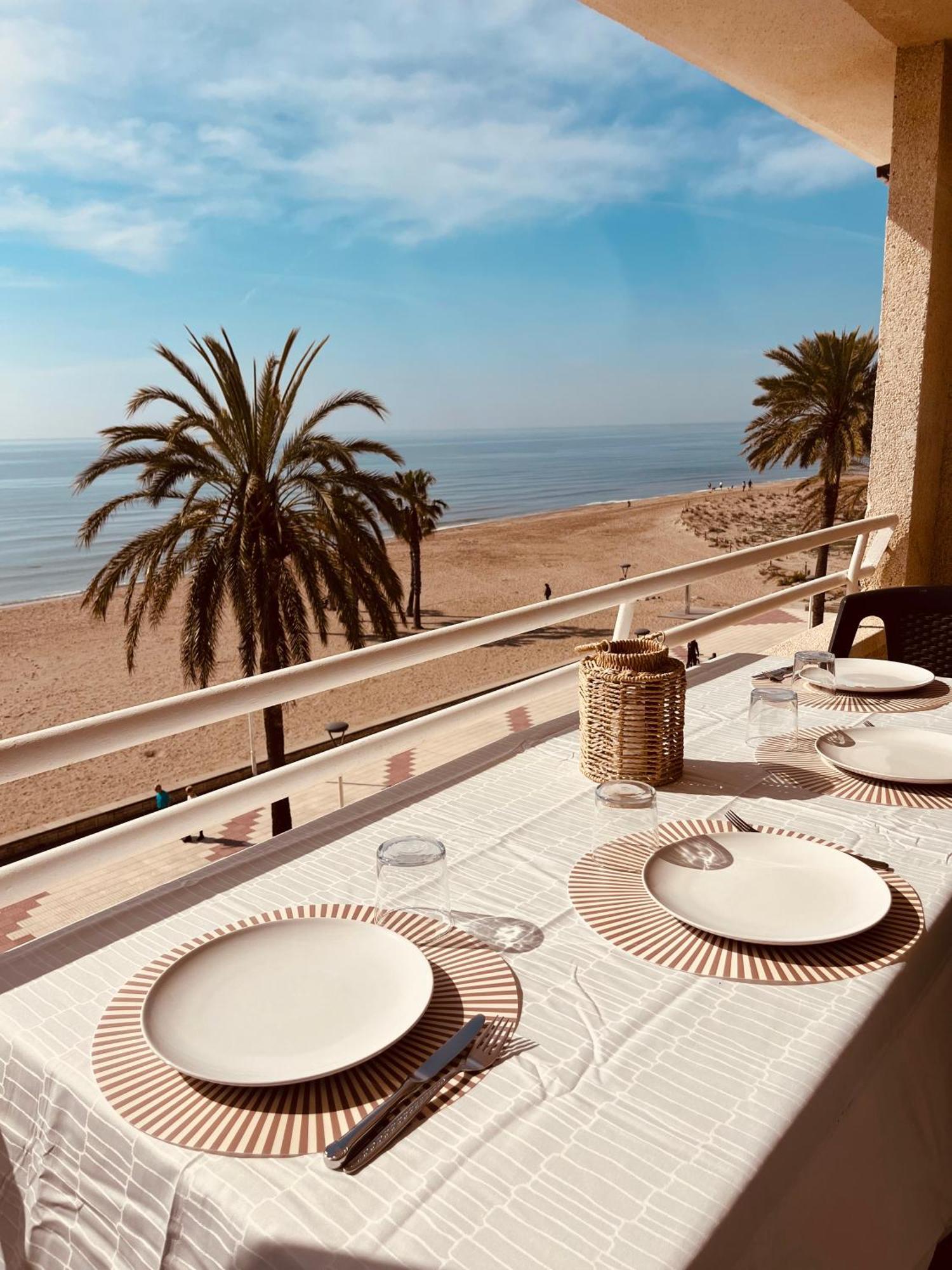 Precioso Apartamento Con Chimenea Y Vistas Al Mar Apartment Sant Salvador
